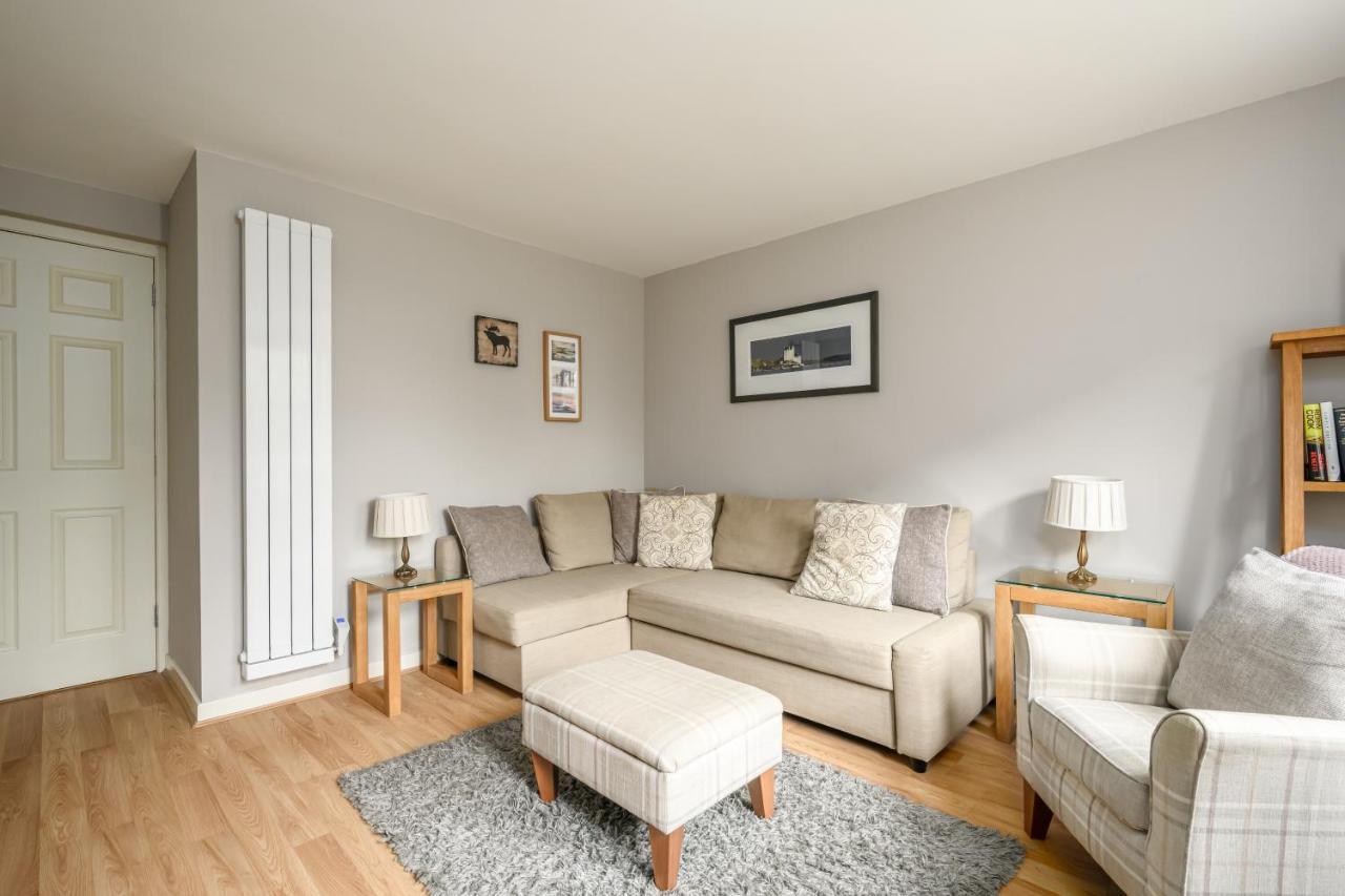 Castle View Hideaway Apartment Edinburgh Bagian luar foto